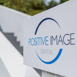 лого - Positive Image Dental