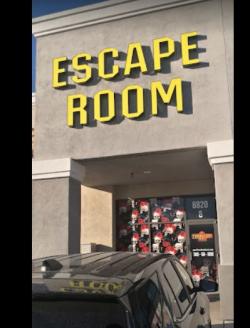 лого - The Third Gate Hotel Escape Room