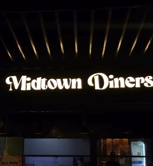 Logo - Midtown Diners