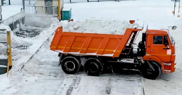 техника для уборки снега